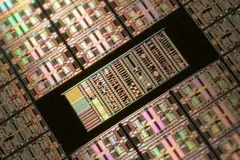 Эра 2 нанометров: как три компании переписывают правила полупроводниковой индустрии