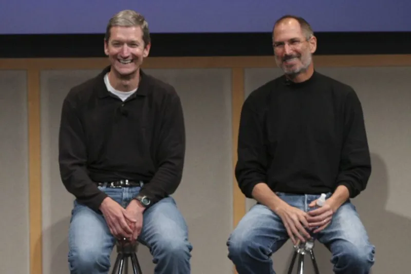 Tim-Cook-and-Steve-Jobs